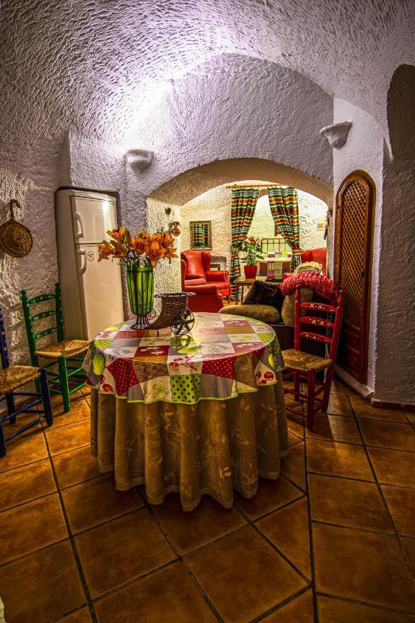 Cuevas Pedro Antonio De Alarcon Apartment Guadix Exterior photo